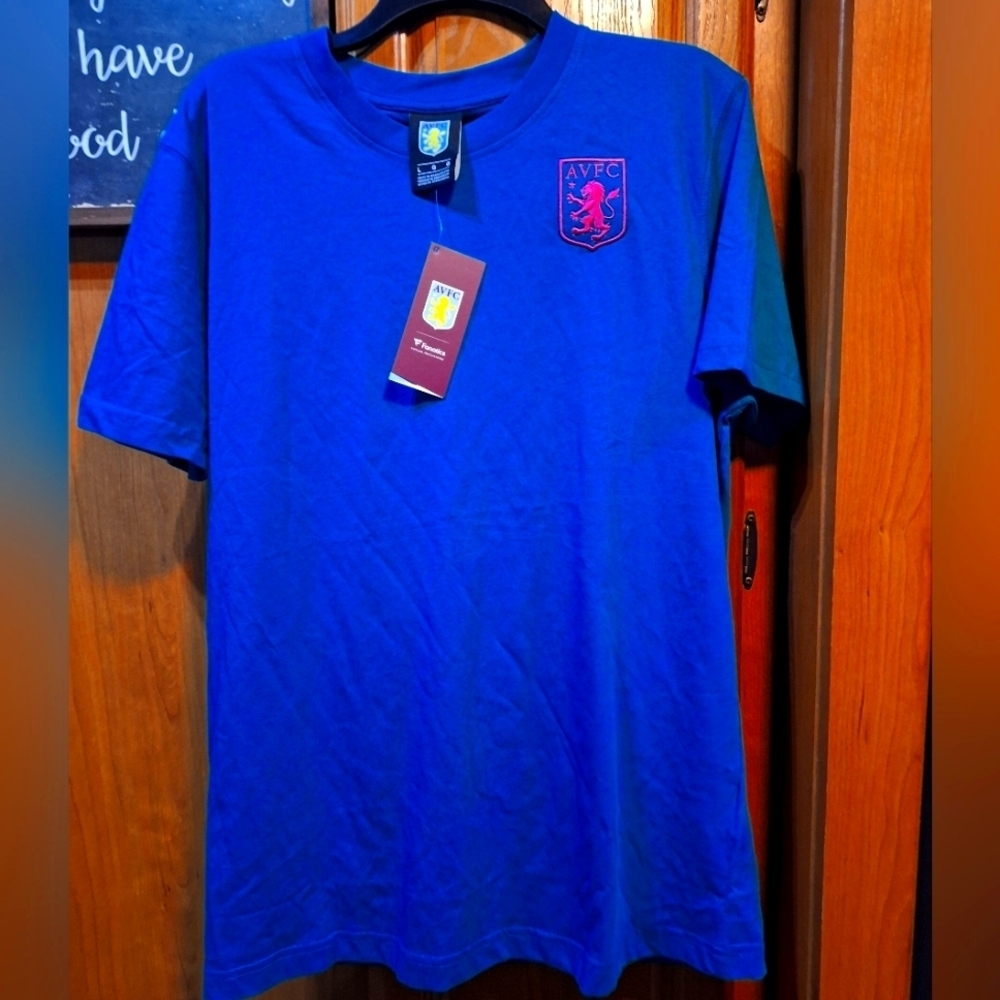 A Fanatics Aston Villa FC Blue Men's T-Shirt In A Size Large. NWT. Soccer